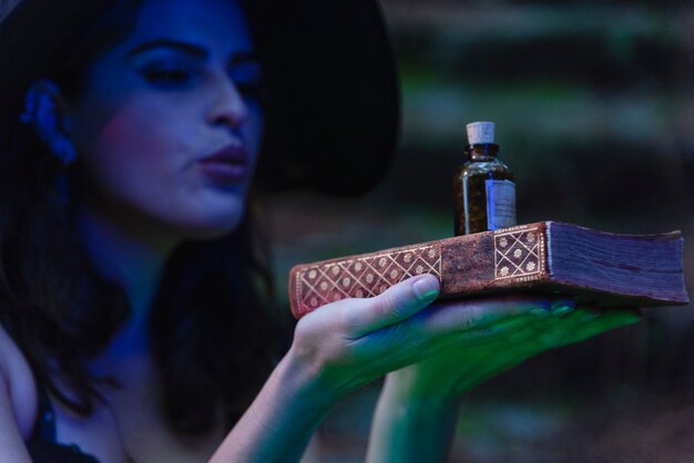 Gdzie znaleźć Mythic Oil - sprawdzone miejsca zakupu