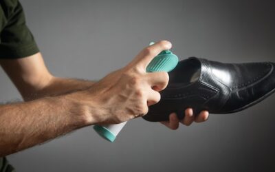 Jak skutecznie wyczyścić buty sportowe z siateczką?