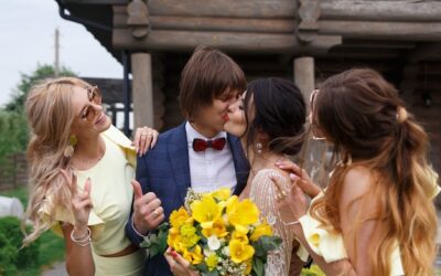 W czym na kwietniowe wesele – wybór stylowej garderoby