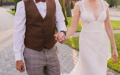 Jaki strój na wesele wybrać, by czuć się komfortowo i elegancko?