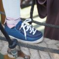 Jak prawidłowo wiązać krótkie converse, by wyglądały modnie?